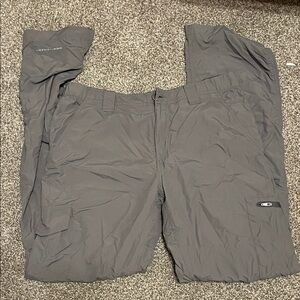 Columbia Men's Charcoal Cargo Pants
